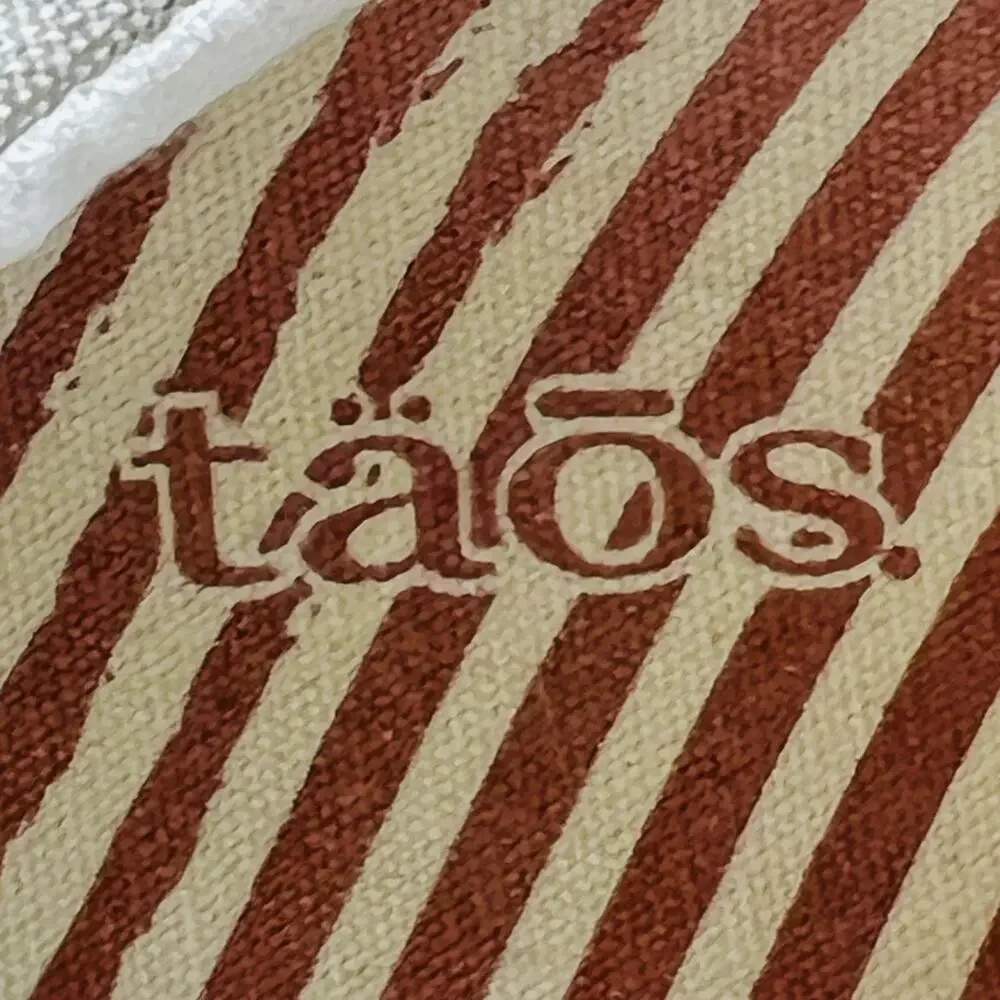 Taos Shoes Womens 8 Beige Canvas Star Lace Up Walking Sneakers Casual Comfort